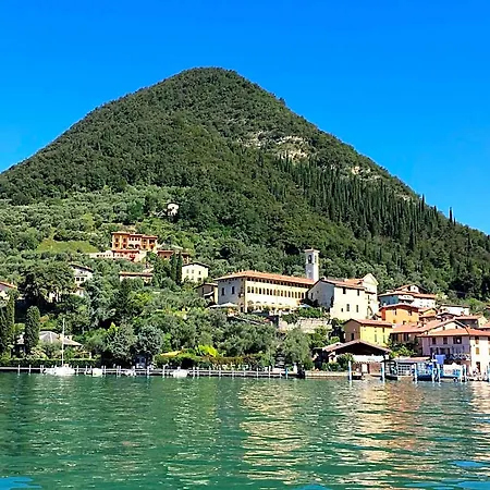 Castello Oldofredi Szálloda 4*