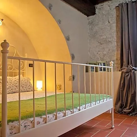 Szálloda Castello Oldofredi Sulzano